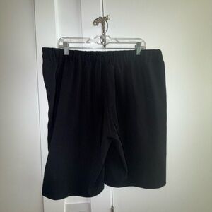 Liz Clayborn Classic Black Shorts